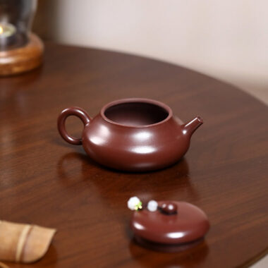Yixing Zisha Teapot [Bian Xin] (Zi Ni – 160ml)