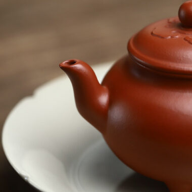 Full Handmade Yixing Zisha Teapot [Dabin Ruyi Pot] (Zhu Ni- 150ml)