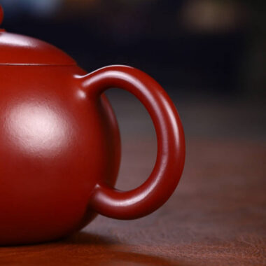 Yixing Zisha Teapot [Xishi Pot] (Dahongpao – 240ml)