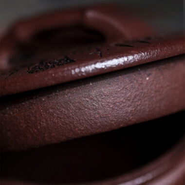 Full Handmade Yixing Zisha Teapot [Xiang Zhu] (30 Mu Zi Ni – 160ml)