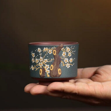 Handmade Yixing Zisha Master Tea Cup [Bi-color Plum Blossom] 110ml