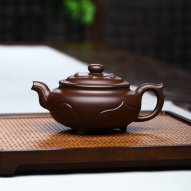 Full Handmade Yixing Zisha Teapot [3 Legs Ruyi Pot] (Shi Hong – 230ml)