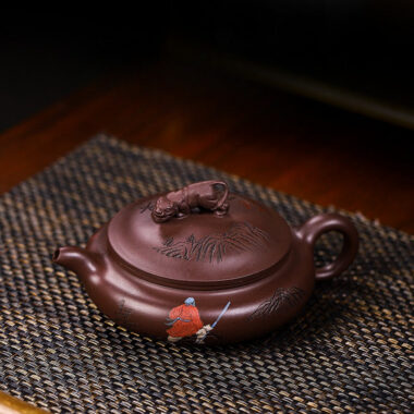 Full Handmade Yixing Zisha Teapot [Wusong Da Hu] (Zi Jia Ni – 350ml)