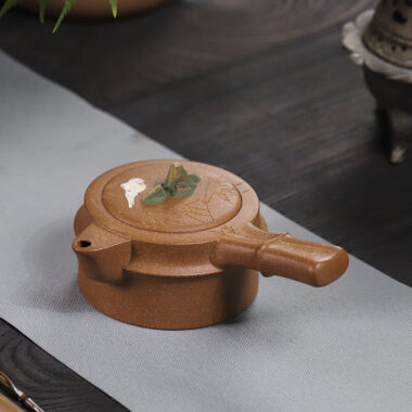 Full Handmade Yixing Zisha Teapot [Xiao Yao Bamboo] (Jin Jiang Po Ni – 300ml)