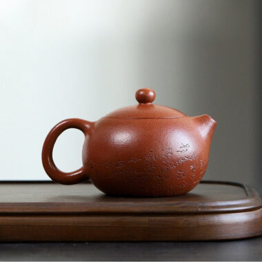 Yixing Zisha Teapot [Bao Chun Xishi] (Jiang Po Ni – 230ml)