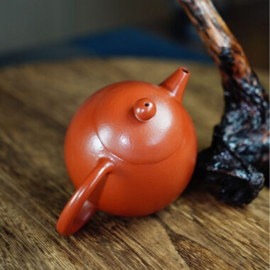 Full Handmade Yixing Zisha Teapot [Dragon Egg Pot] (Zhu Ni – 220ml)