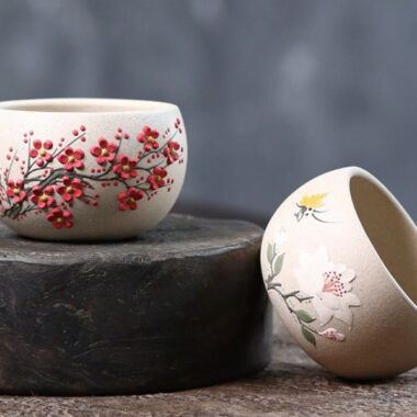 Handmade Yixing Zisha Master Tea Cup [Plum Blossom / Magnolia] 90ml