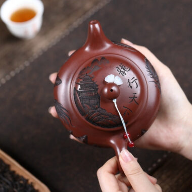 Yixing Zisha Teapot [Dragon Fanggu] (Long Xue Sha – 340ml)