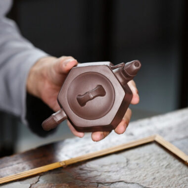 Yixing Zisha Teapot [Liufang Bamboo] (Zi Ni – 170ml)
