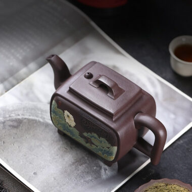 Full Handmade Yixing Zisha Teapot [Yi Mai Xiang Cheng] (Tian Qing Zi Ni – 520ml)
