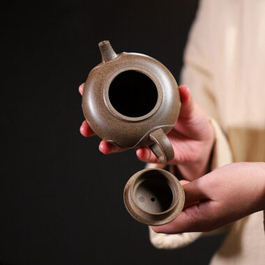 Yixing Zisha Teapot [Ping Ting Pot] (Long Bei Qing Firewood Fired – 190ml)