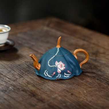 Full Handmade Yixing Zisha Teapot [Yu Lian Hua Wu] (Duan Ni – 100ml)