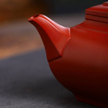 Full Handmade Yixing Zisha Teapot [Dabin Liufang Pot] (Zhu Ni – 260ml)