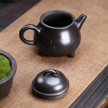Yixing Zisha Teapot [Sanzu Ruding] (Shi Huang – 310ml)