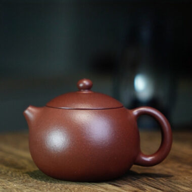 Full Handmade Yixing Zisha Teapot [Xishi Pot] (Di Cao Qing – 130ml)
