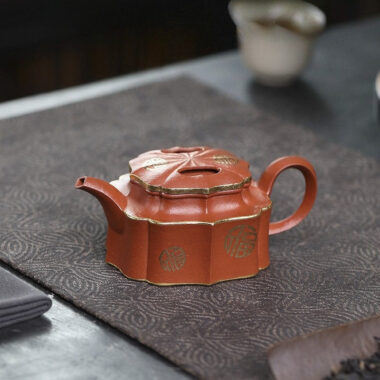 Full Handmade Yixing Zisha Teapot [Jin Ling Fu Wen] (Zhu Sha Zhu Ni – 150ml)