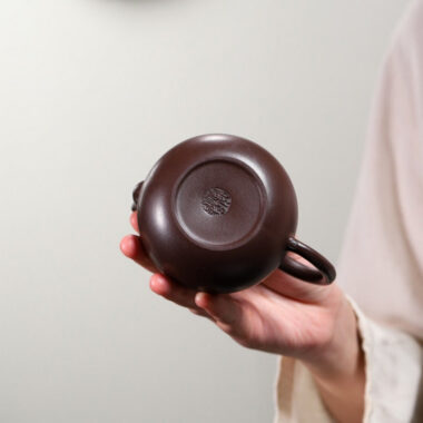 Yixing Zisha Teapot [Si Ting] (100 Mu Zi Ni – 220ml)