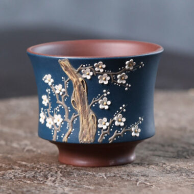 Handmade Yixing Zisha Master Tea Cup [Bi-color Plum Blossom] 180ml