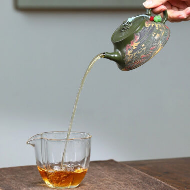 Yixing Zisha Teapot [Jiangnan Chun Yun] (Lu Ni – 170ml)