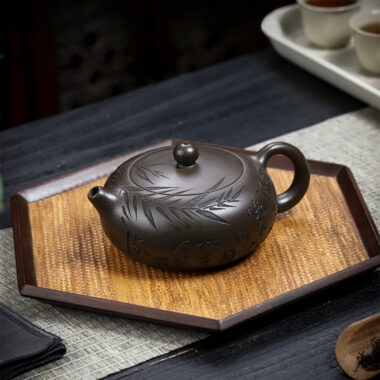 Full Handmade Yixing Zisha Teapot [Bian Yu] (Feicui Qing Zi Ni – 330ml)