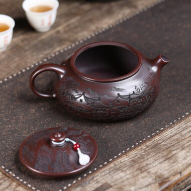Yixing Zisha Teapot [Jiangnan Han Jiang] (Gu Tong Wu Ni – 650ml)