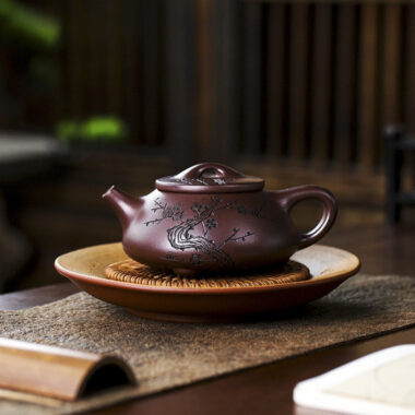 Full Handmade Yixing Zisha Teapot [Nafu Shi Piao] (Shi Hong – 340ml)