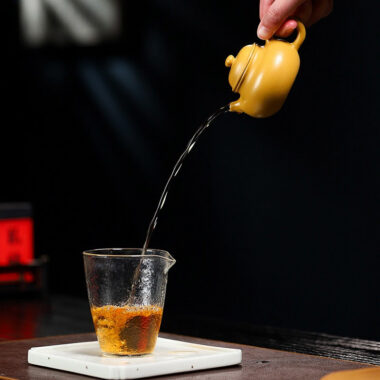 Yixing Zisha Teapot [Mini Rong Tian Pot] (Huangjin Zhn Ni – 120ml)