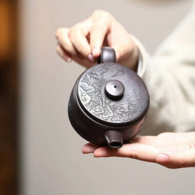 Yixing Zisha Teapot [Jiangnan Hanwa] (Chi Long Xue Sha – 150ml)