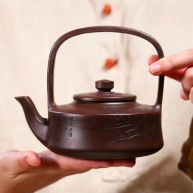 Yixing Zisha Teapot [Tibi Tiliang] (100 Mu Zi Ni – 370ml)