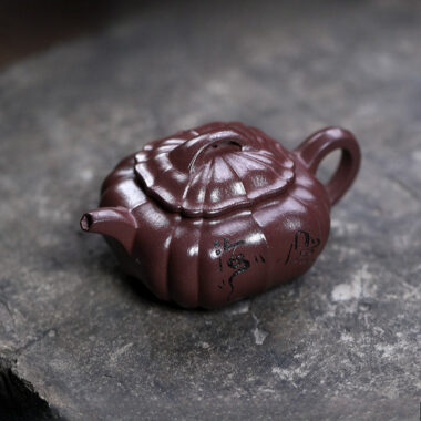 Full Handmade Yixing Zisha Teapot [Shan Hai] (Zi Ni – 150ml)