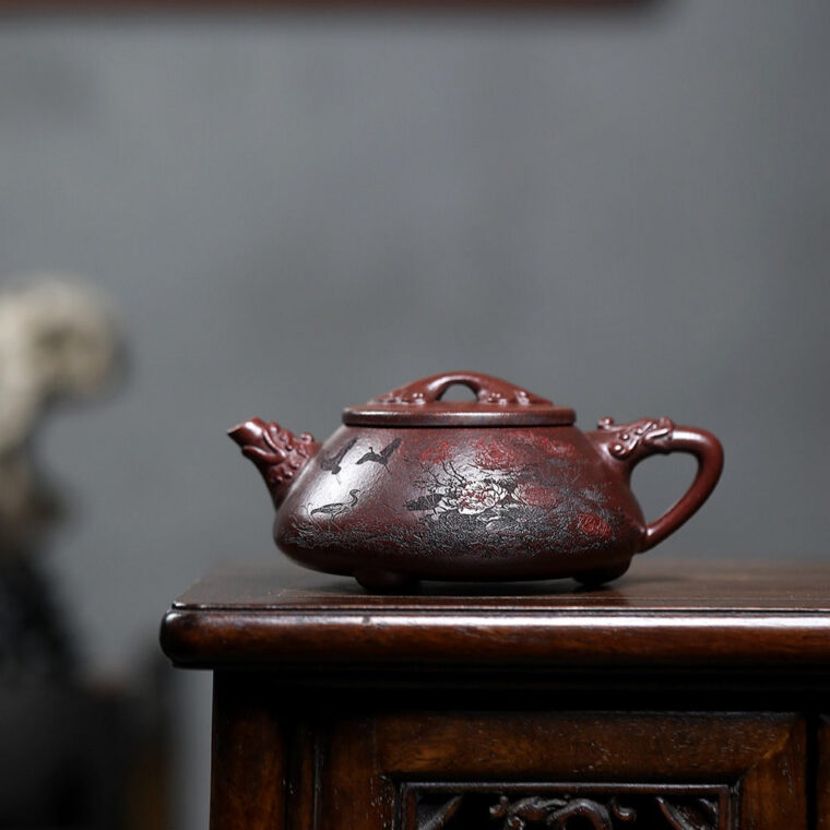 Yixing Zisha Teapot [Ruyi Shi Piao] (Tie Xie Hong Sha – 280ml)