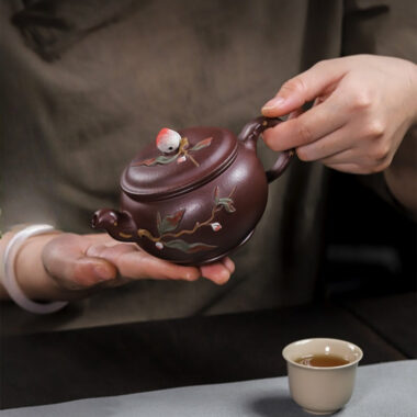 Full Handmade Yixing Zisha Teapot [Lucky & Healthy] (Zi Ni – 260ml)