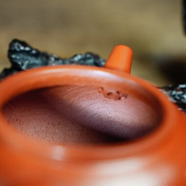Full Handmade Yixing Zisha Teapot [Xiang Yun Pot] (Zhu Ni – 150ml)