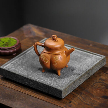 Full Handmade Yixing Zisha Teapot [Shenzhou Fuding] (Jin Jiang Po Ni – 320ml)