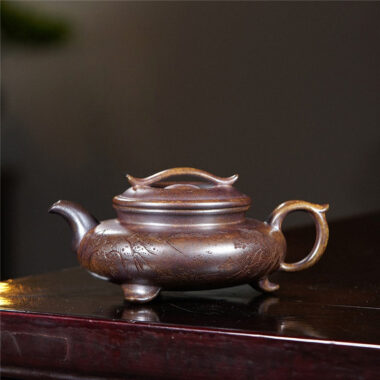 Yixing Zisha Teapot [3 Legs Yun Ding] (Chen Xiang Ni Firewood Fired – 250ml)