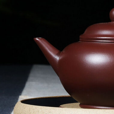 Yixing Zisha Teapot [Shui Ping Pot] (Zi Zhu Ni – 210ml)