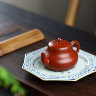 Full Handmade Yixing Zisha Teapot [Junde Pot] (Dahongpao- 150ml)