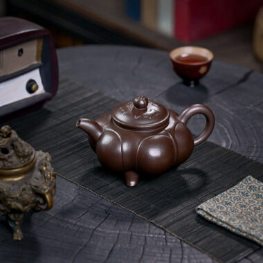 Full Handmade Yixing Zisha Teapot [Sanzu Ruyi] (Baoshan Zi Ni – 300ml)