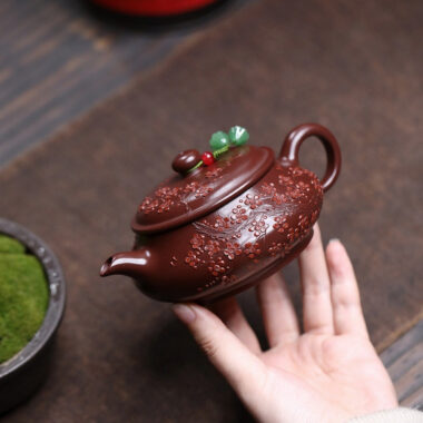 Yixing Zisha Teapot [Plum Blossom Ming Lu] (Zi Zhu Ni – 210ml)