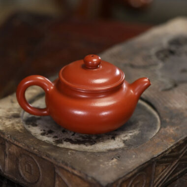 Full Handmade Yixing Zisha Teapot [Fanggu Pot] (Dahongpao – 170ml)
