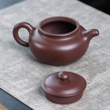 Full Handmade Yixing Zisha Teapot [Fanggu Pot] (Zi Ni – 270ml)