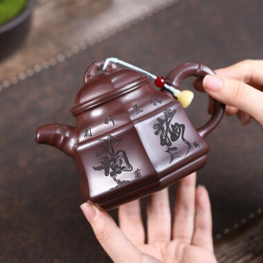 Yixing Zisha Teapot [Sijunzi Zhu Ding] (Shi Hong – 310ml)