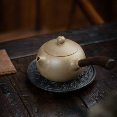 Yixing Zisha Teapot [Tang Yu Xishi Side Handle Pot] (Qing Duan Ni – 200ml)