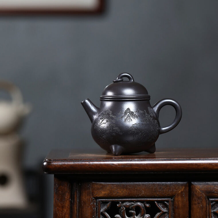 Yixing Zisha Teapot [Sanzu Ruding] (Shi Huang – 310ml)