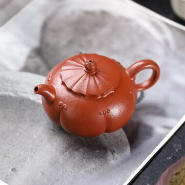 Full Handmade Yixing Zisha Teapot [Jinxiu Xishi] (Zhu Sha Zhu Ni – 150ml)