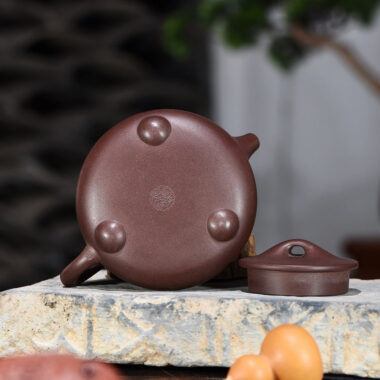 Full Handmade Yixing Zisha Teapot [Jingzhou Shi Piao Pot] (Di Cao Qing – 350ml)