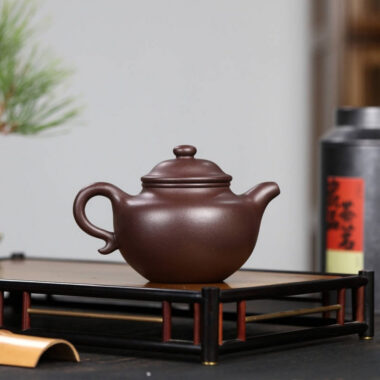 Full Handmade Yixing Zisha Teapot [Lotus Seed Pot] (Zi Ni – 350ml)