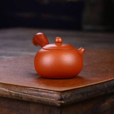 Full Handmade Yixing Zisha Teapot [Tang Yu Pot] (Zhu Ni – 200ml)