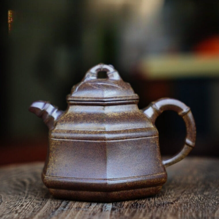 Full Handmade Yixing Zisha Teapot [Liufang Zhu Ding Pot] (Qing Duan Ni Firewood Fired – 180ml)