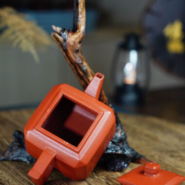 Full Handmade Yixing Zisha Teapot [Sifang Pot] (Zhu Ni – 260ml)